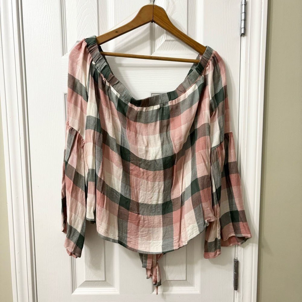 ➕ NWT American Rag Plaid Off The Shoulder Tie Front Top Women’s Size XXL - Picture 6 of 10